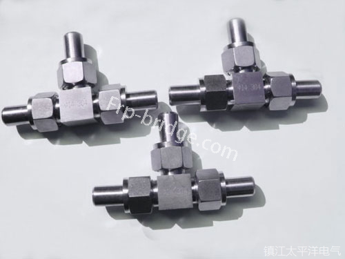 焊接(jiē)三通接頭(tou)