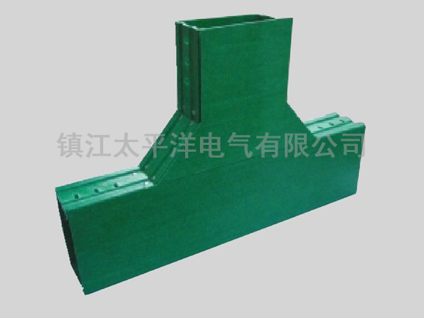 玻璃鋼水平三(san)通