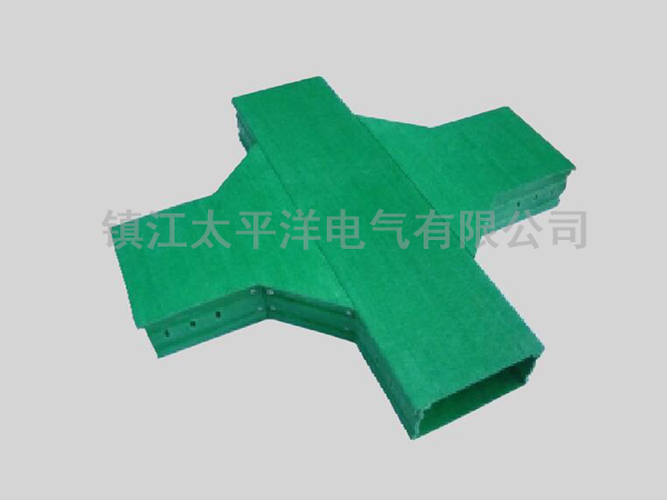 玻璃鋼水平四(sì)通