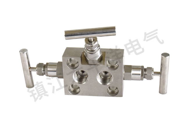 一體化三閥(fa)組生産租賃(lìn)廠家